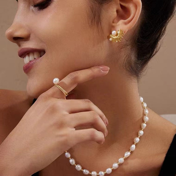 SJ Swan Lake pearl earrings