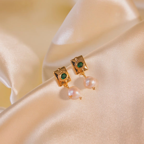 Alloy Earrings French Elegant Vintage Green Small Earrings Sparkling Diamond Palace Style Earrings